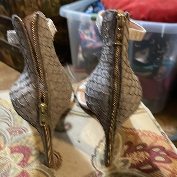 Joie Abbott faux snakeskin open toe sandals heels size 10 (40) - Picture 3 of 10